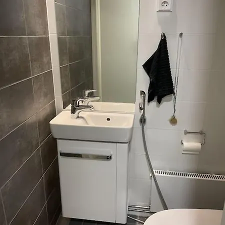 Lägenhet Kaunis Huoneisto Jatkasaaressa, Iso Parveke, Sauna, Ilmastointi, Autohallipaikka *